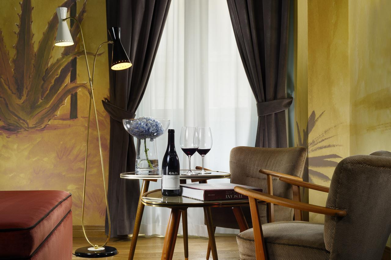 Hotel De' Ricci - Small Luxury Hotels Of The World Rome Exterior photo